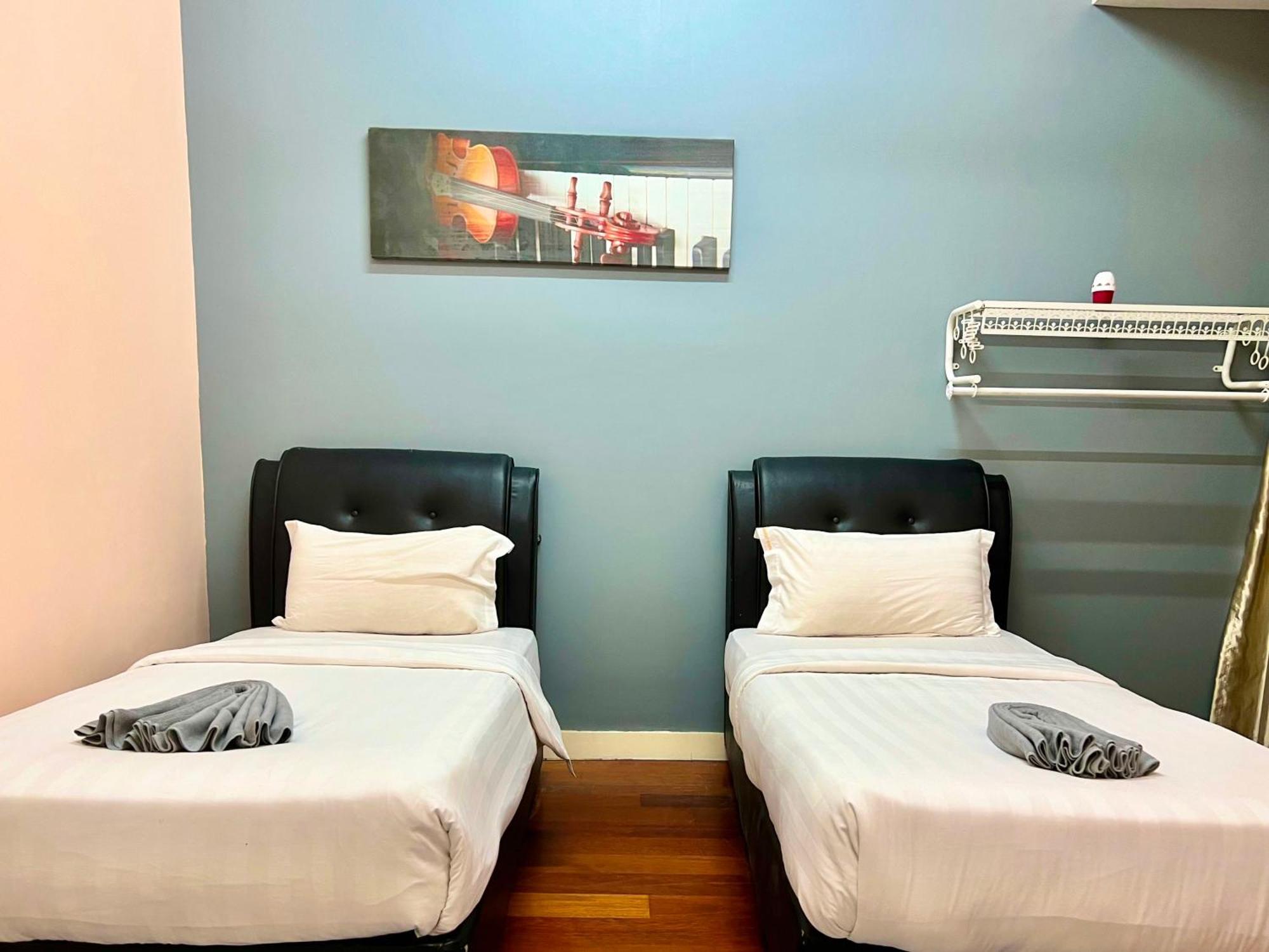 Capital O 90987 The Loft Residences Homestay @ Imago Shopping Mall 2 Kampong Sembulan Exterior photo